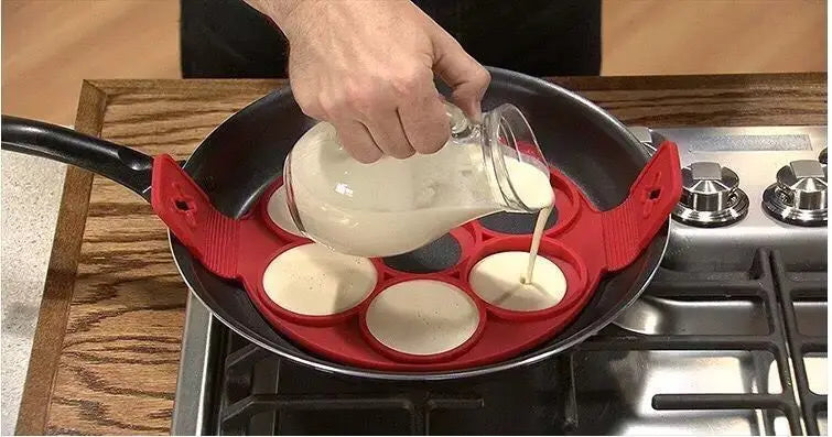 Flip'n'Cook: Revoliucinės Silikoninės Blynų Kepimo Formos